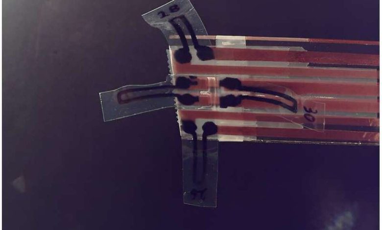 ساخت دست رباتیک با گرافن و کریستال مایع