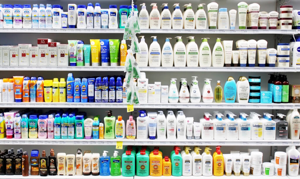 چرا باید به دنبال محصولات آرایشی و بهداشتی بدون پارابن باشیم؟