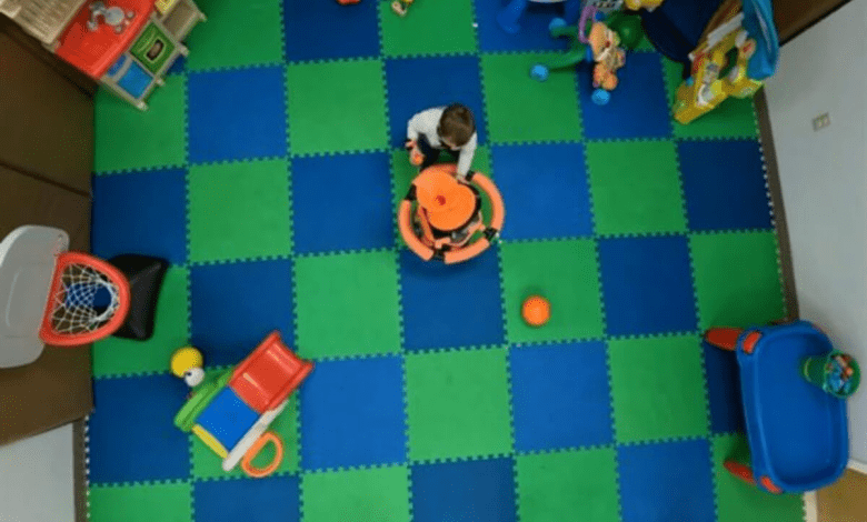 رباتی که به تحرک هرچه بیشتر کودکان کمک می‌کند