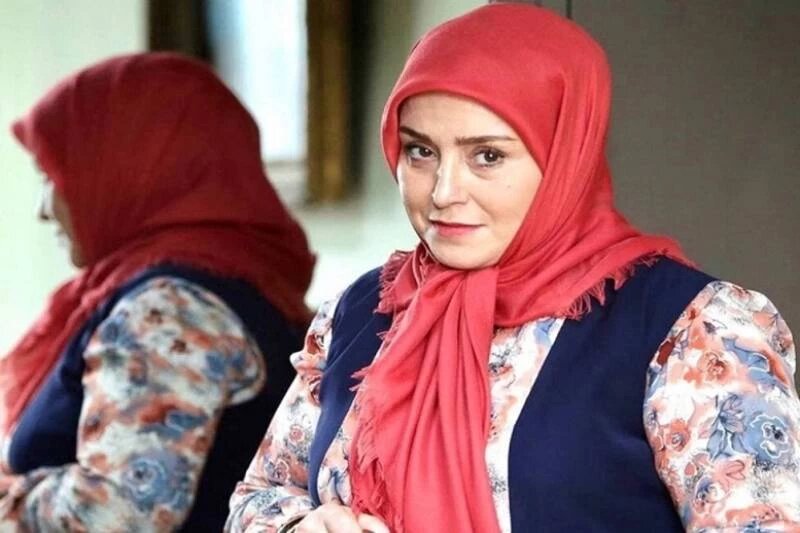 ژاله صامتی