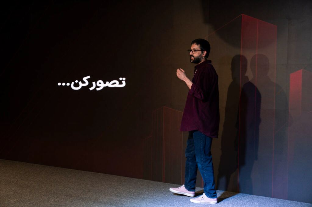 سپهر چوبساز، مدیر تیم مچینگ دیوار سپهر چوبساز، مدیر تیم مچینگ دیوار