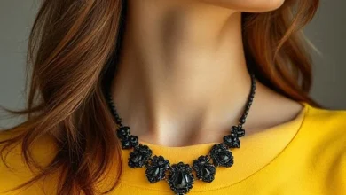گردنبند مناسب برای یقه قایقی