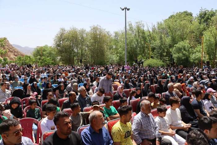 171885760 - پیرخوشدر؛ برند ملی گلاب ایران با آیین نذر گلاب کلاته‌رودبار دامغان تا حرم عسکریین