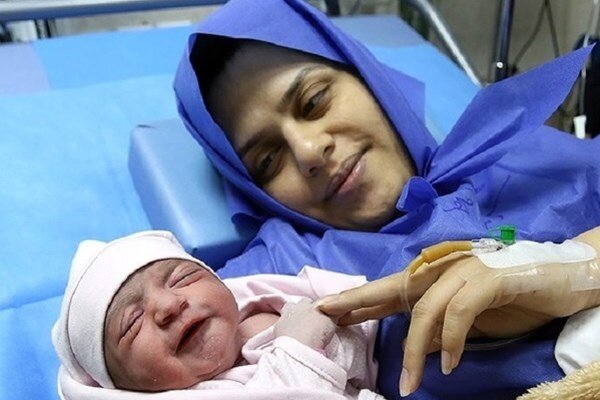 پره‌ اکلامپسی چیست؟ + علائم، عوارض، درمان و تفاوت با اکلامپسی