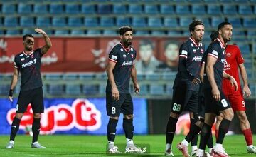 جدول لیگ برتر پس از دیدار پرسپولیس و تراکتور/ استقلال دیگر صدرنشین نیست