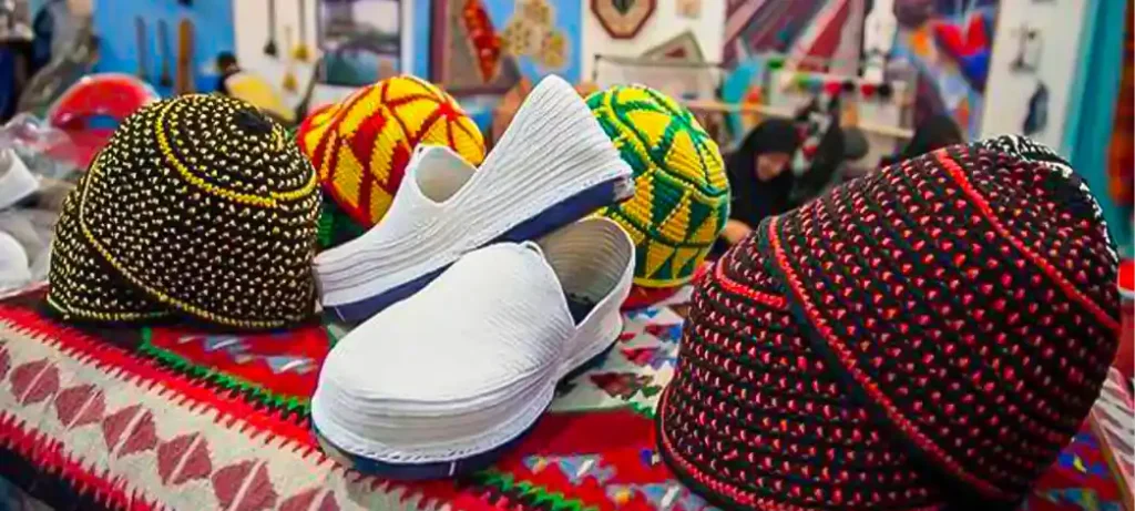 soghat sanaye dasti 1 1 1024x461 1 - کردستان روی صحنه جهانی؛ برند صنایعدستی مریوان از گیوه تا گلیم روایت میشود