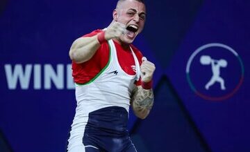 عکس | طلایی وزنهبرداری به عضویت بحرین در آمد