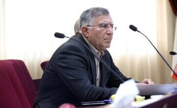 آقا معلم رفت؛ حسین فرکی آمد