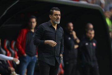 عکس| واکنش افشین پیروانی به توهین هواداران پرسپولیس به استقلالیها