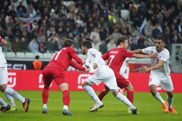 تلویزیون ایران را نمی‌بینم!/ آقایان مسئول! بی‌عاری تا کی؟