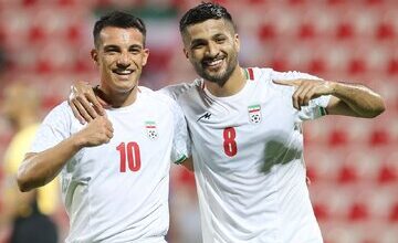 باید میانگین سنی تیم را پایین بیاوریم/ اضافه شدن مربی ایرانی به کادر فنی بهتر بود/ شک ندارم در اردوهای بعدی جهانبخش حضور دارد