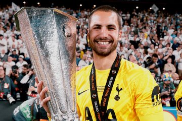 خداحافظی دروازهبان لیگ برتری در ۲۶ سالگی!