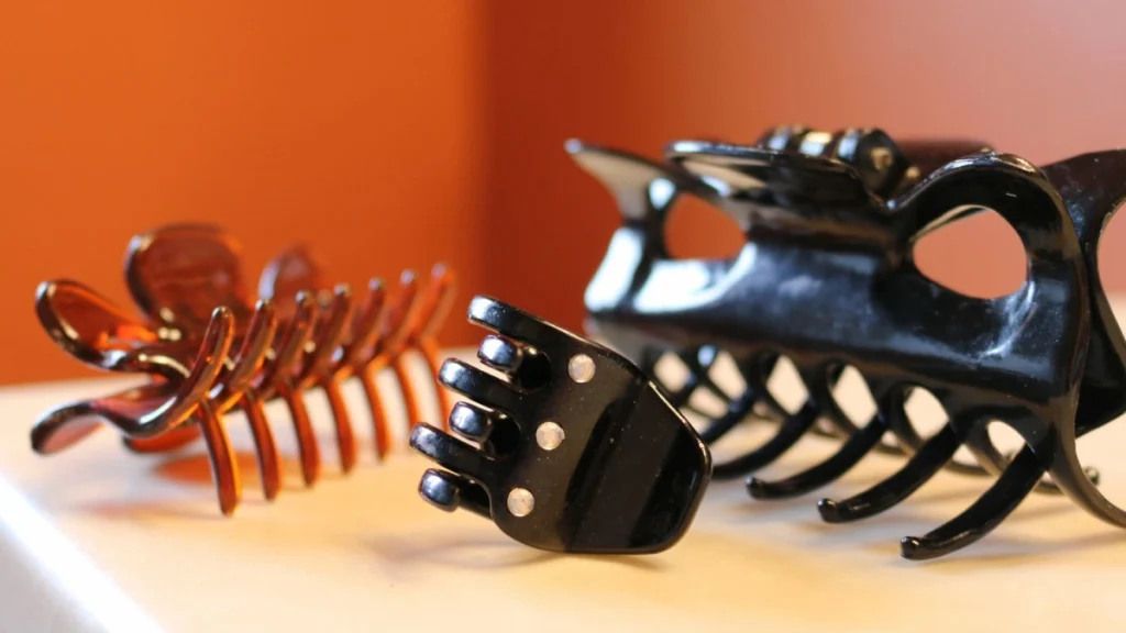 کلیپس چنگکی