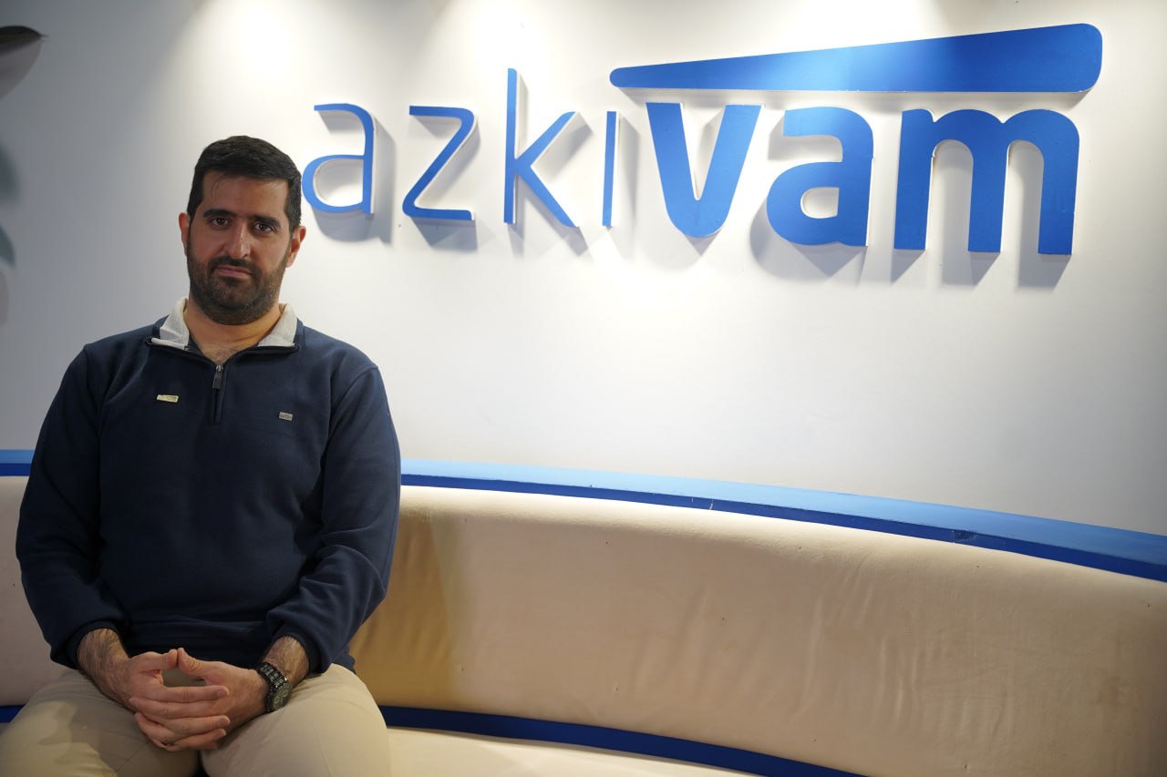 علی صبوری مدیر فروش سازمانی ازکی‌وام