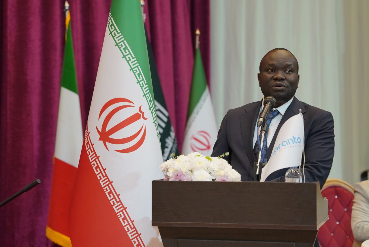 ماتاتا سفیر اوگاندا ماتاتا سفیر اوگاندا