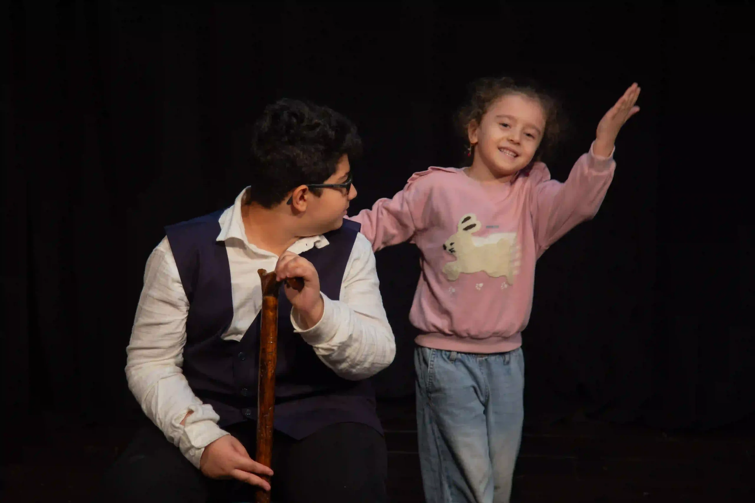 مستند «نور بر روی چهره‌ام» جلوی دوربین رفت/ آغاز مراحل فنی