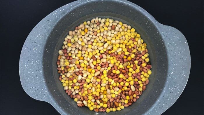 طرز تهیه آش رشته مجلسی و نذری برای افطار | آموزش آش رشته خوشعطر و لذیذ مرحلهبهمرحله