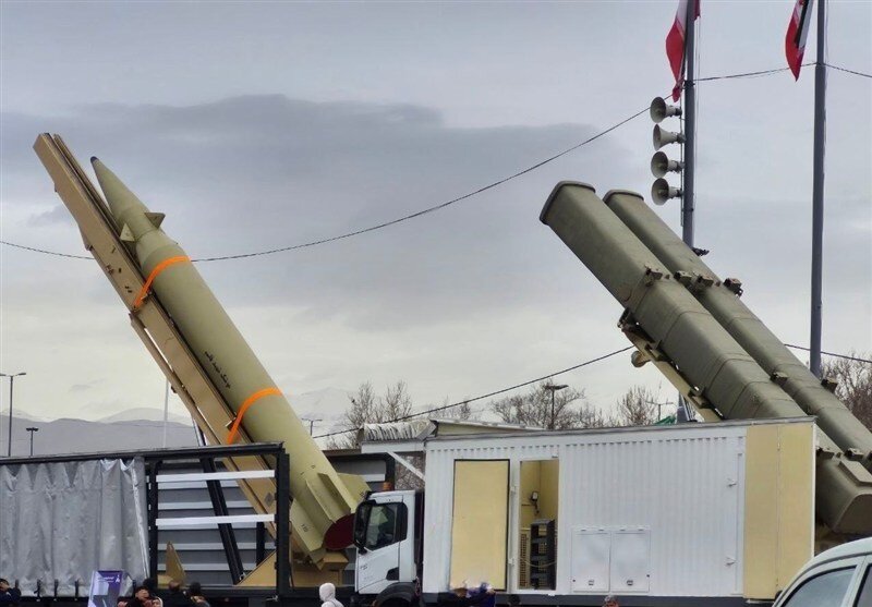 موشک‌های کروز و بالستیک در میدان آزادی به نمایش در آمد