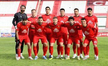 صدرنشینی تراکتور در تبریز؛ ربیعی بازی ۶ امتیازی را برد