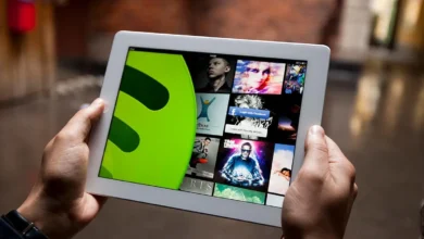 Spotify - اسپاتیفای دهها هزار پادکست جعلی مرتبط با فروش غیرقانونی دارو را حذف کرد