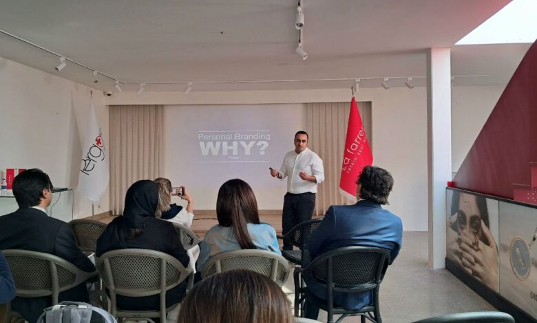 امیررضا کشاورز، مدیرعامل قطبینو و مشاور برندسازی شخصی