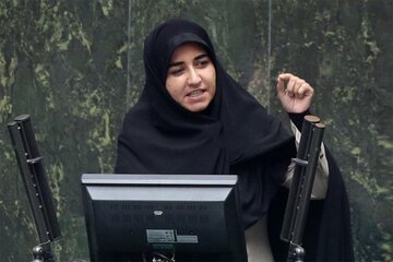 نماینده زن مجلس: قانون مهریه، برای پرت کردن حواس مردم بود/ برخی مسئولین پشت مافیاها هستند/ مسیر مردان هوسباز را باز کردیم تا زندگی پنهانی داشته باشند
