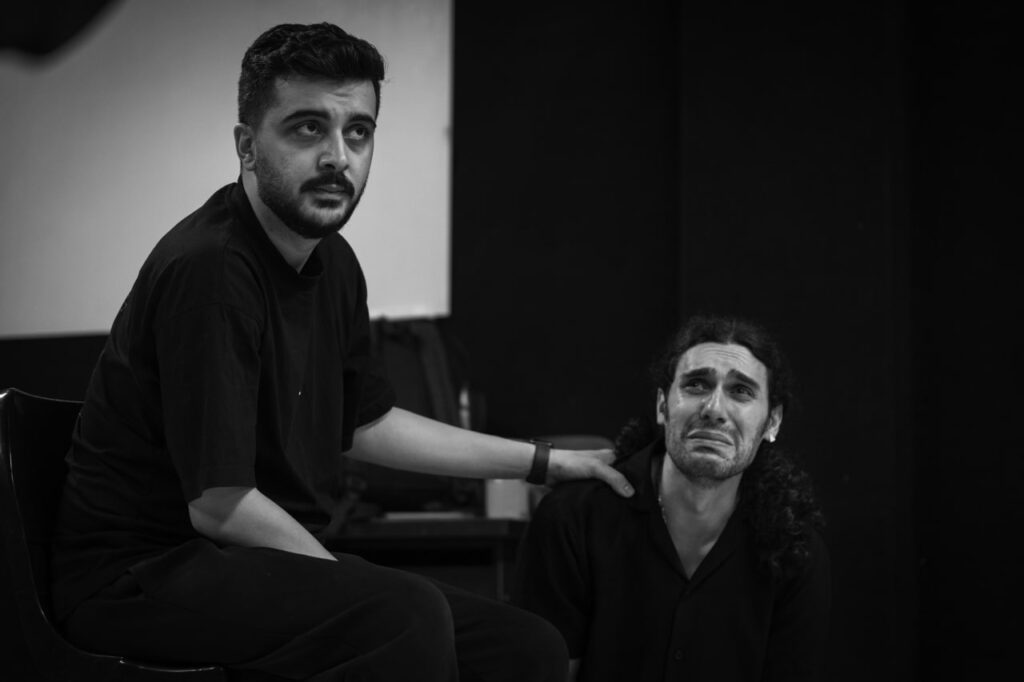«مسلوب» «مسلوب»